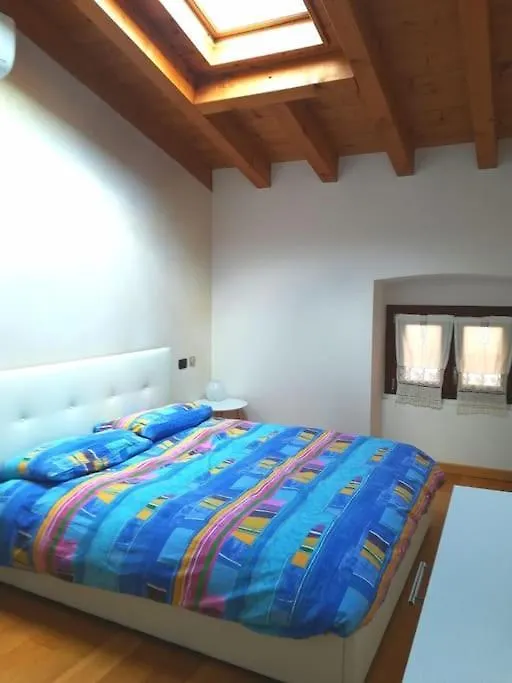La Corte House 萨罗
